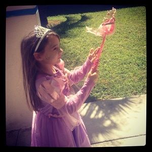 Meet your Posher, Lilly